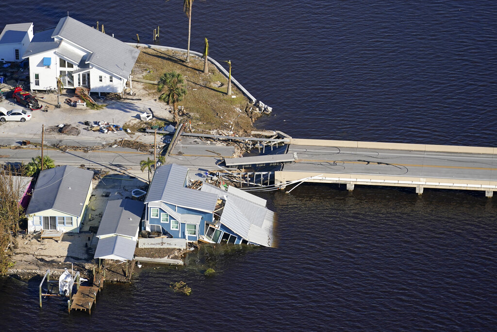 PHOTO GALLERY Florida’s island dwellers dig out from Ian’s destruction